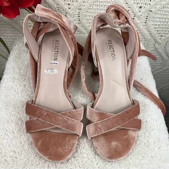 KENNETH COLE REACTION Pink Velvet Strappy Metallic Silver Block Heel Sandal sz 7 - Picture 8 of 12